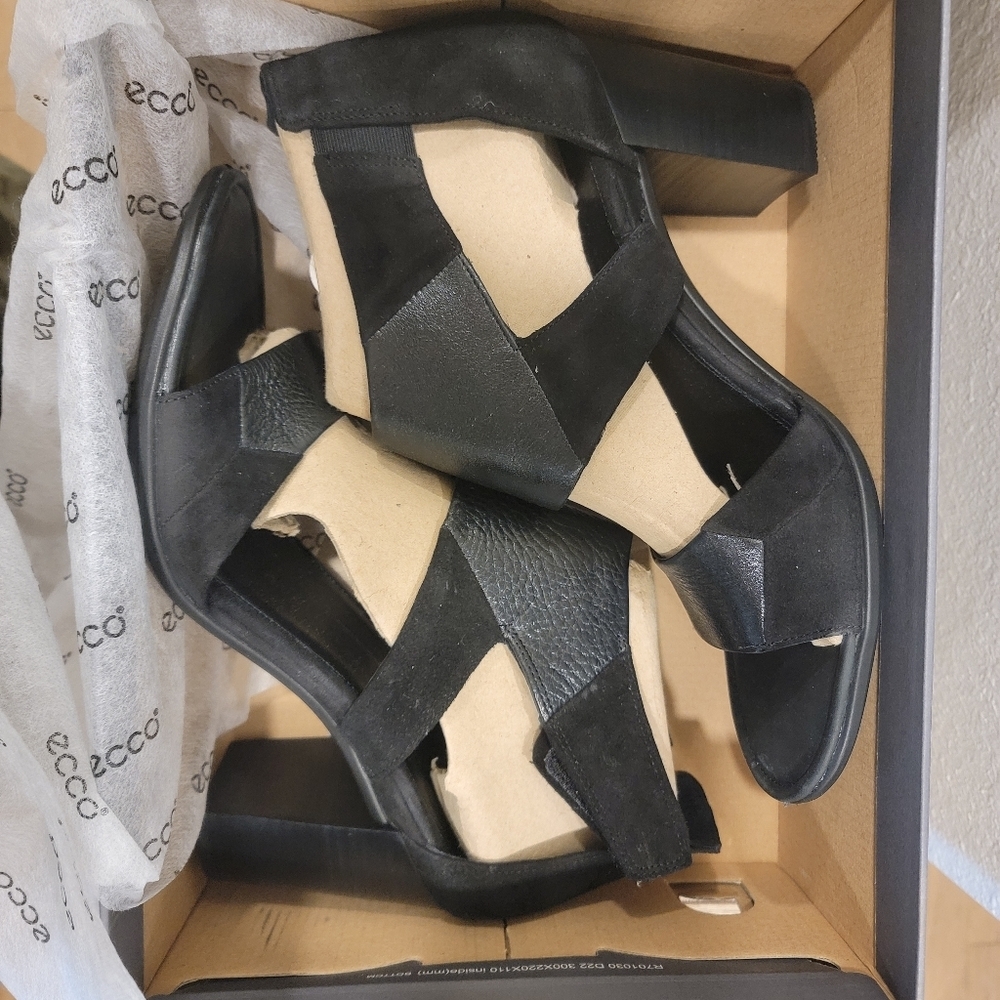New Ecco Shape 65 Block Heels in Black EU 41, US 10-10.5 - Picture 5 of 11